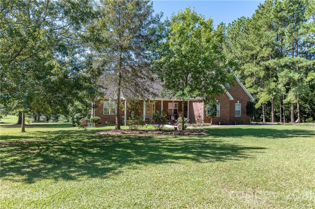 1658 Douglas Road Lancaster, SC 29720 - Photo 3 of 35 Gallery Image 3
