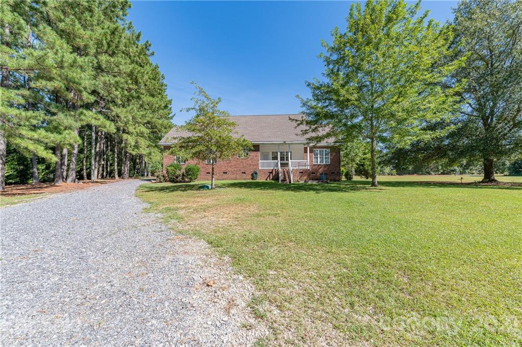 1658 Douglas Road Lancaster, SC 29720 - Photo 28 of 35 Gallery Image 28