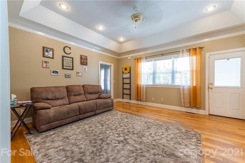 1658 Douglas Road Lancaster, SC 29720 - Photo 10 of 35 Gallery Image 10