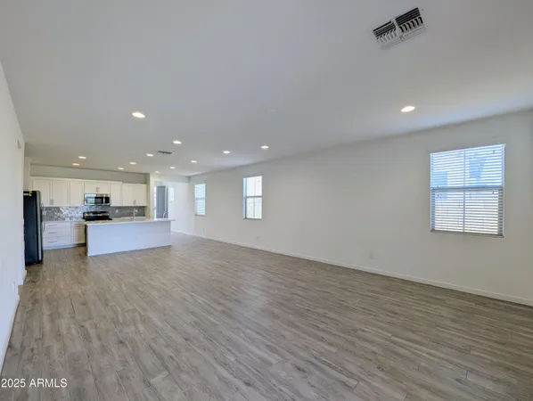 $2,298 | 4827 South 117th Avenue, Avondale, AZ 85323