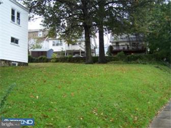122 Harvin Road Upper Darby, PA 19082 - Photo 12 of 12 Exterior