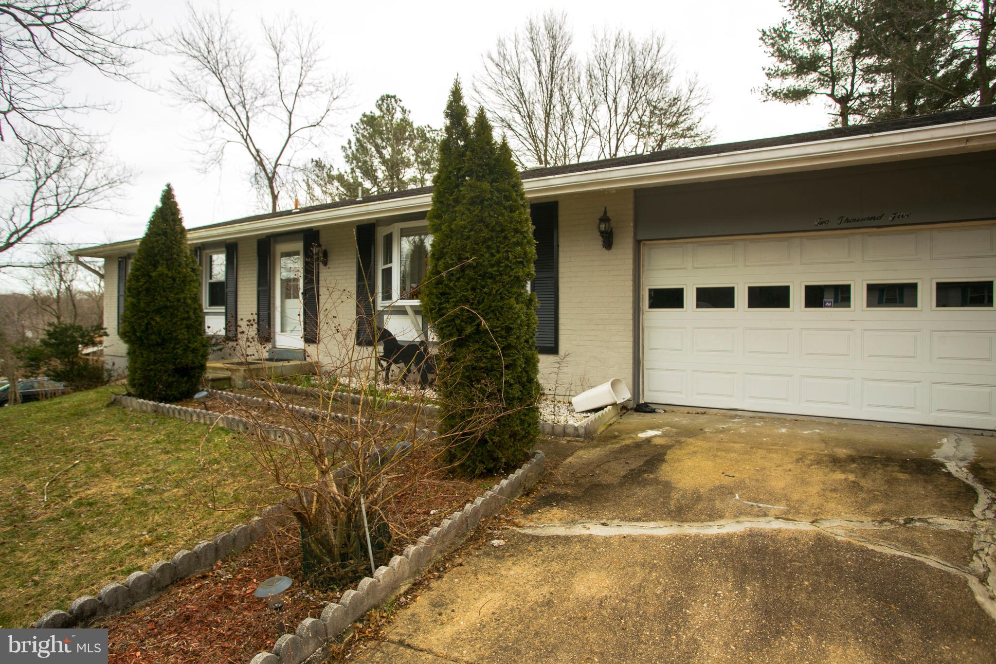 2005 Brierhill Road Fort Washington, MD 20744 - Photo 3 of 46 Gallery Image 3