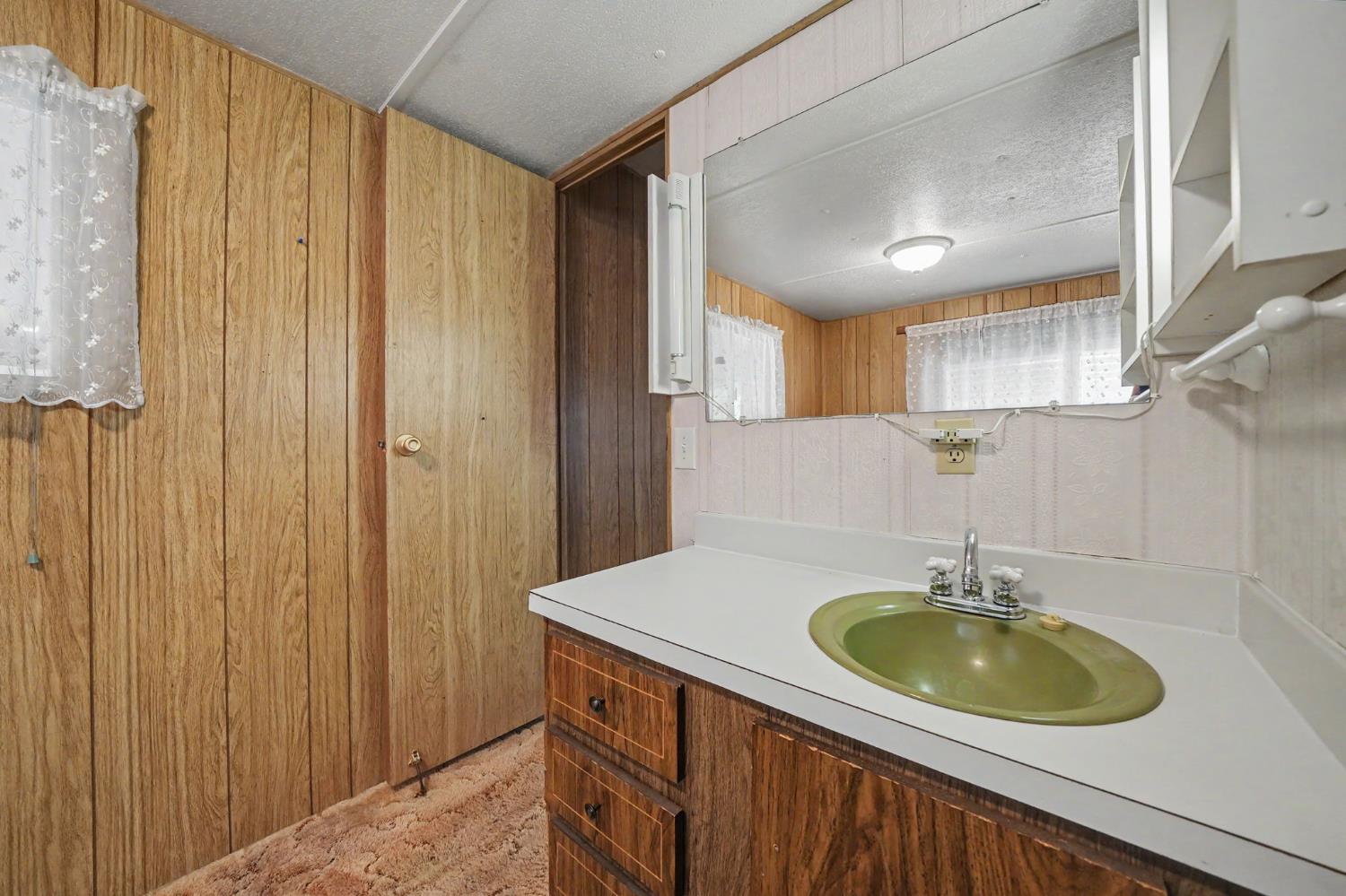 1281 Pleasant Valley Road, Unit 28 Diamond Springs, CA 95619 - Photo 17 of 36 Gallery Image 17
