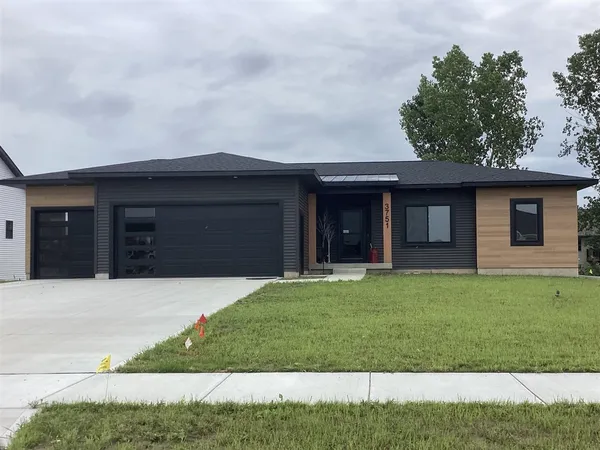 $560,000 | 3751 Teton Drive, Hudsonville, MI 49426