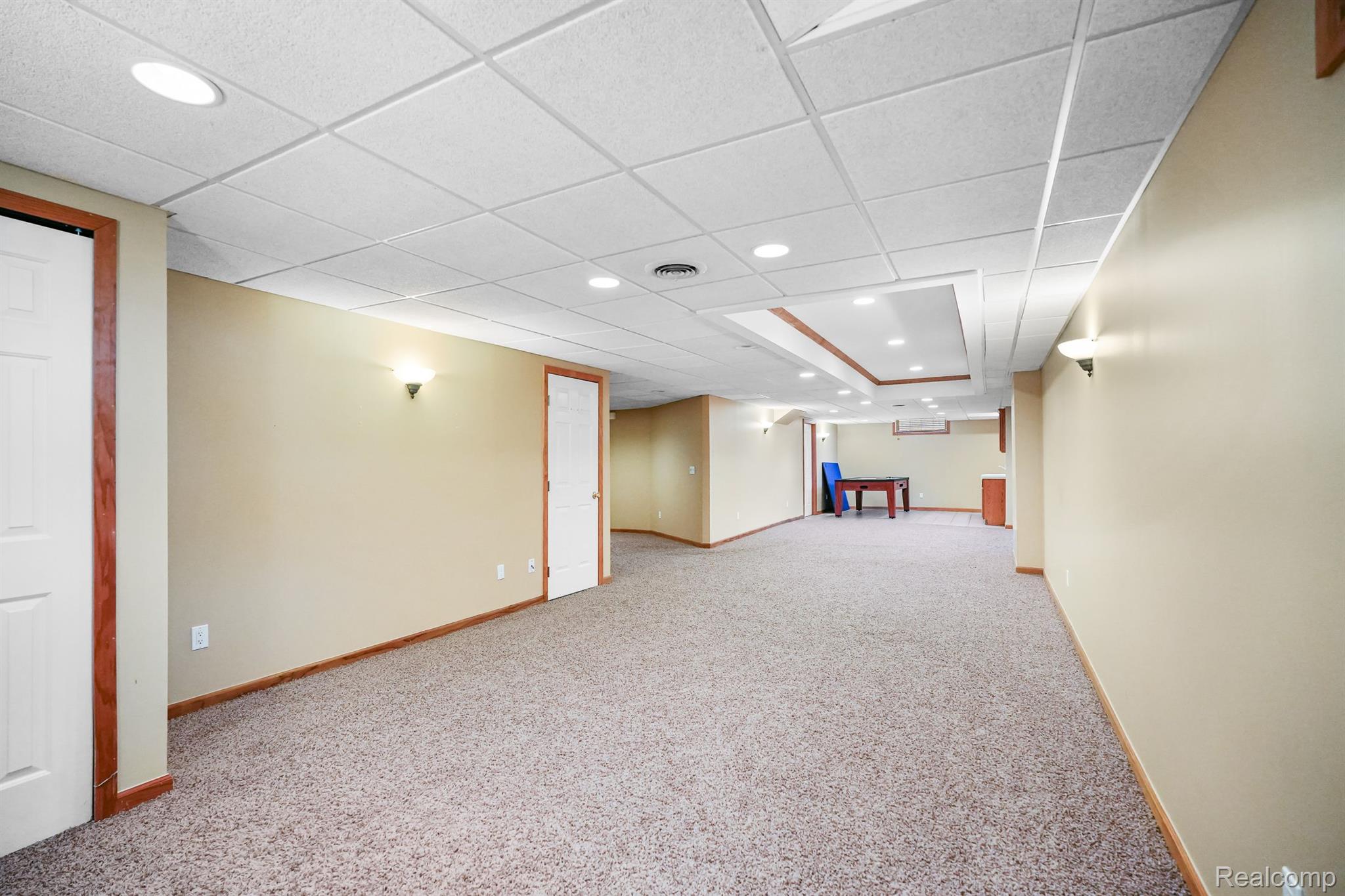 11193 Chicago Road Warren, MI 48093 - Photo 27 of 39 Gallery Image 27