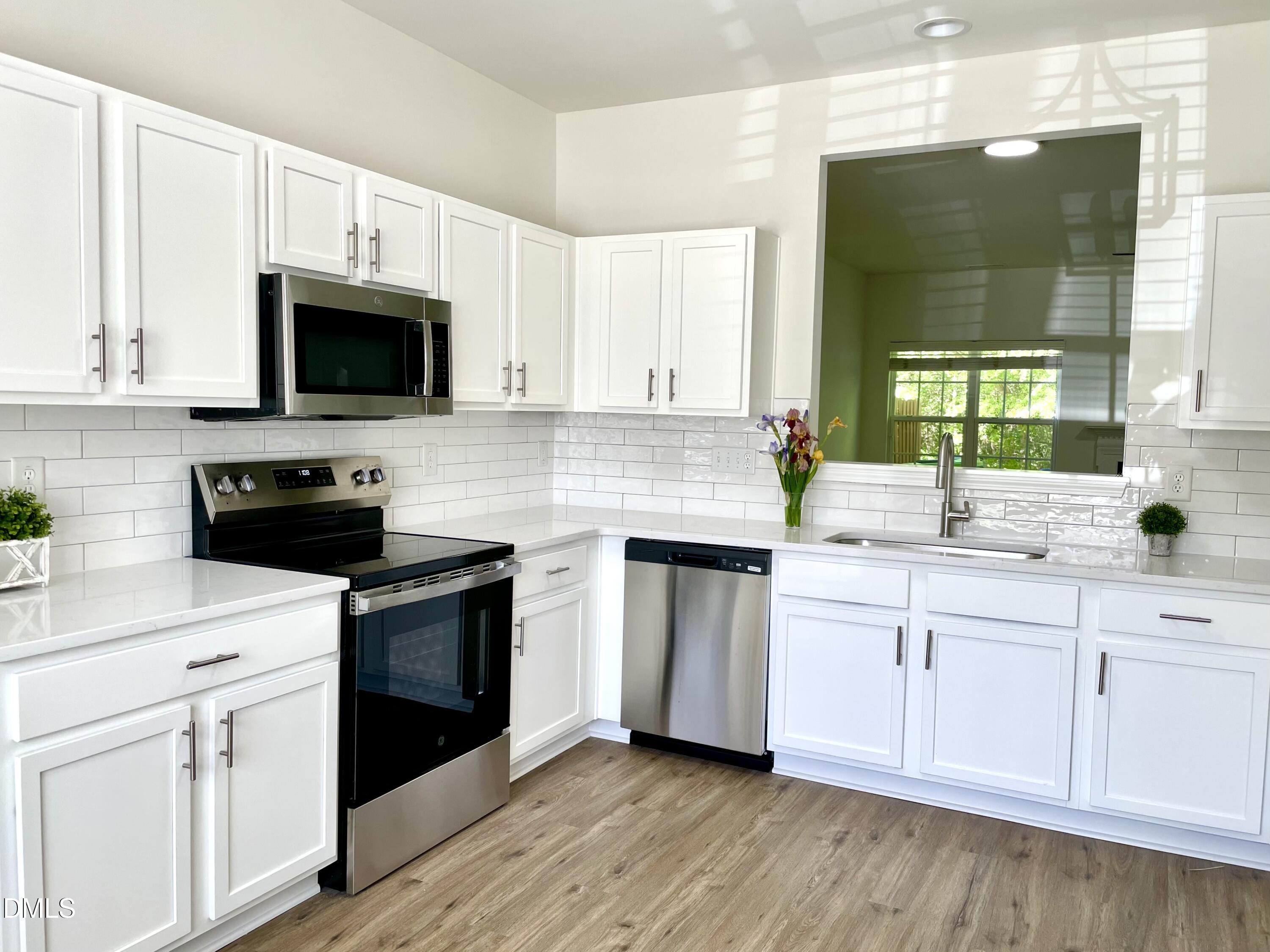 3525 Londonville Lane Raleigh, NC 27604 - Photo 4 of 29 IMG_5124
