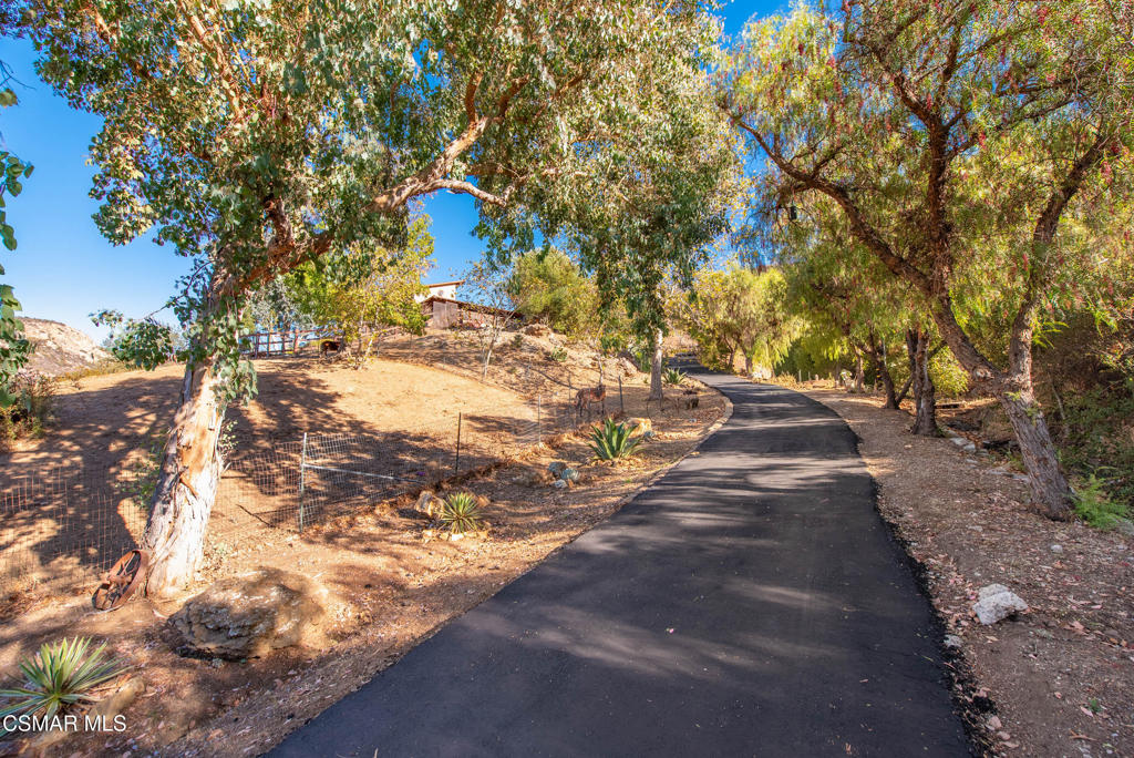 356 East Carlisle Road Thousand Oaks, CA 91361 - Photo 60 of 74