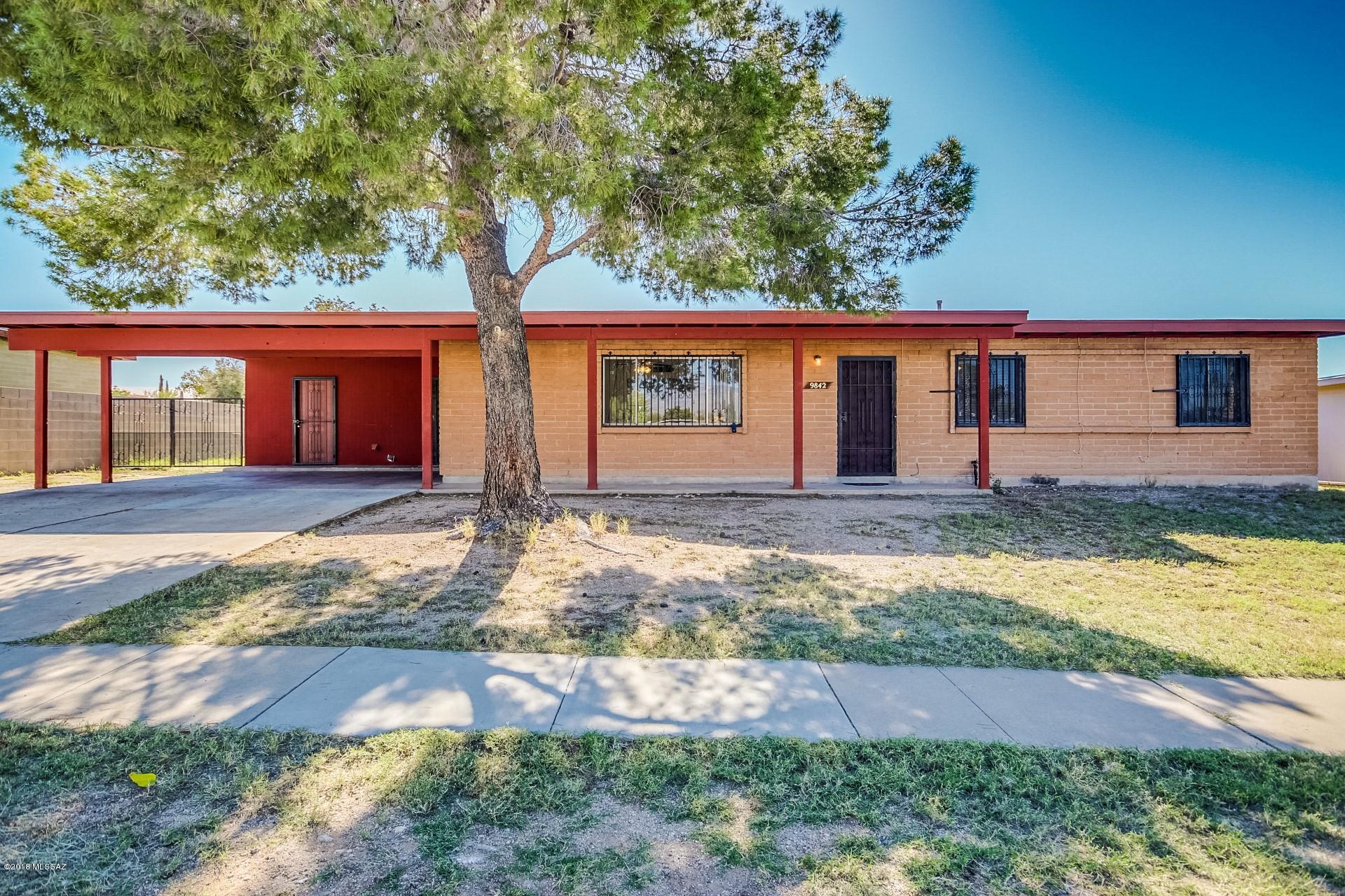 9842 East Stella Road Tucson, AZ 85730 - Photo 1 of 21