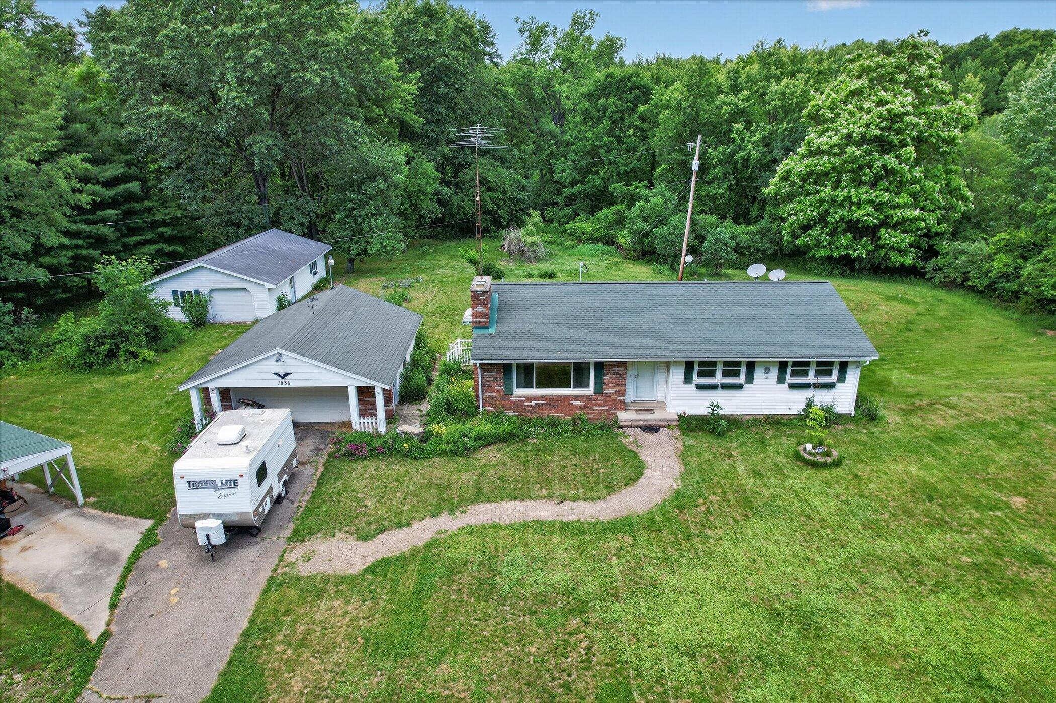 7836 Cuff Road Jackson, MI 49201 - Photo 31 of 43 46-7836-Cuff-Rd-WindowStill-Photography