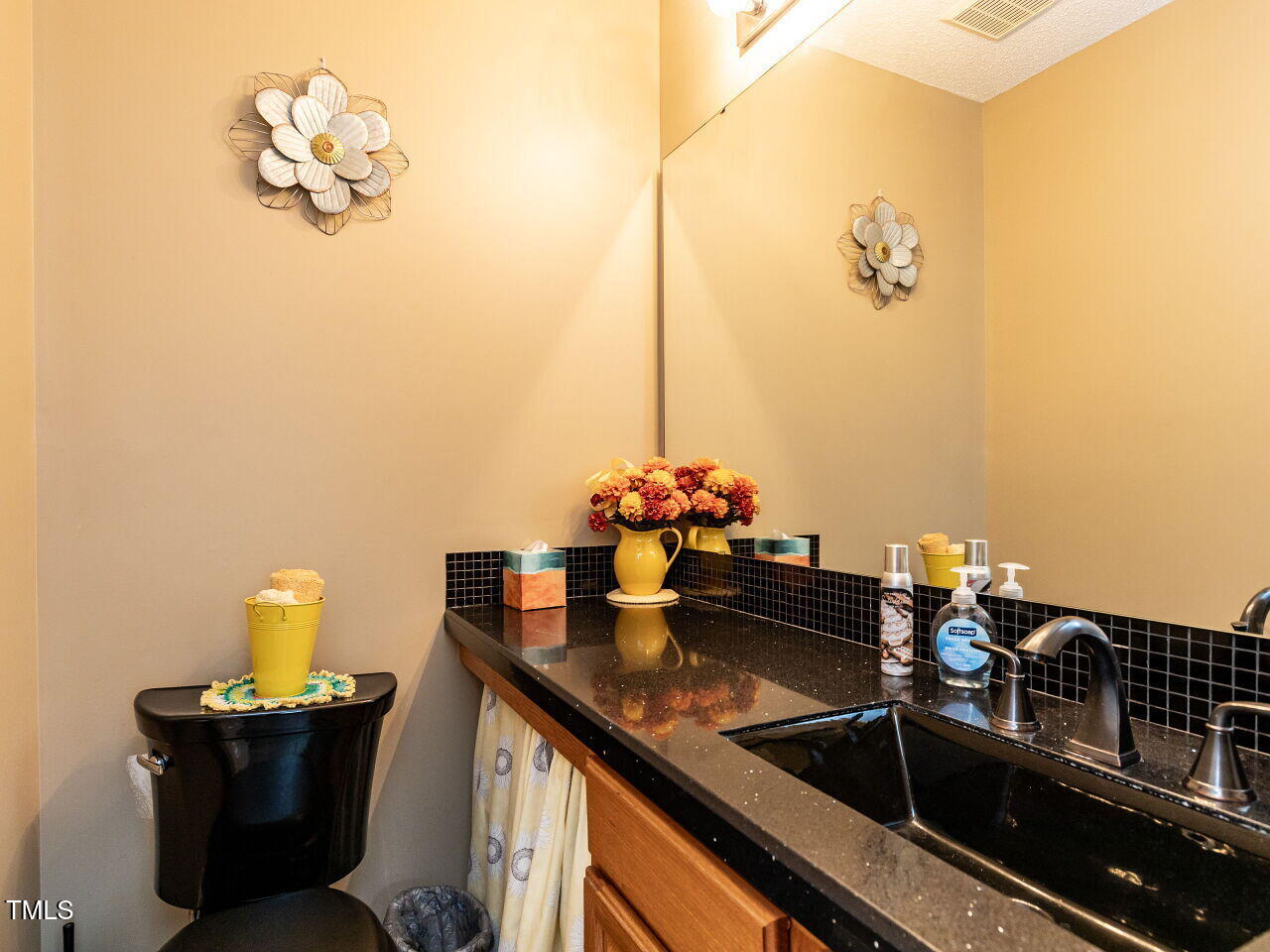 1813 Middle Ridge Drive Willow Spring, NC 27592 - Photo 13 of 31 013-1280x960-half-bath