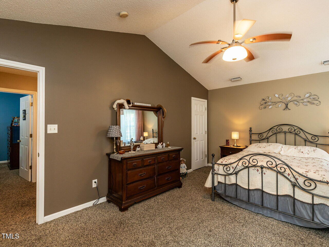 1813 Middle Ridge Drive Willow Spring, NC 27592 - Photo 20 of 31 020-1280x960-master-bedroom