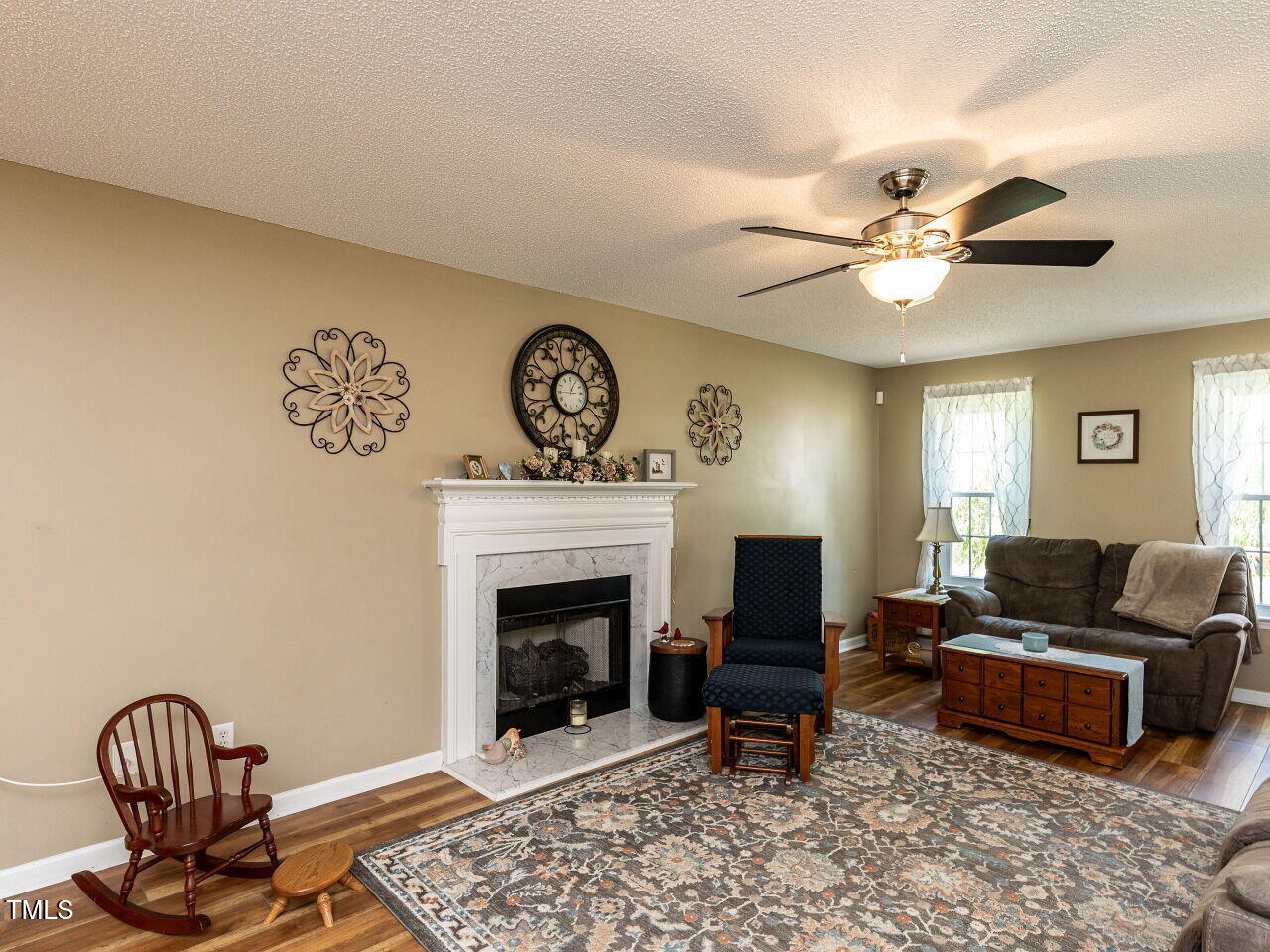 1813 Middle Ridge Drive Willow Spring, NC 27592 - Photo 9 of 31 009-1280x960-family-room-with-fireplace