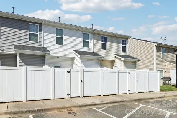 $259,000 | 12720 Livengood Lane, Charlotte, NC 28269