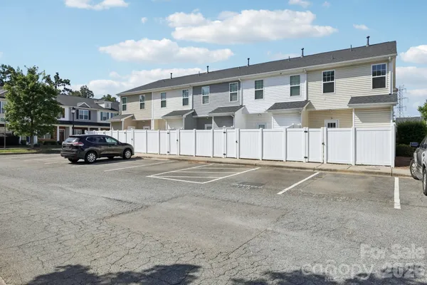 $259,000 | 12720 Livengood Lane, Charlotte, NC 28269