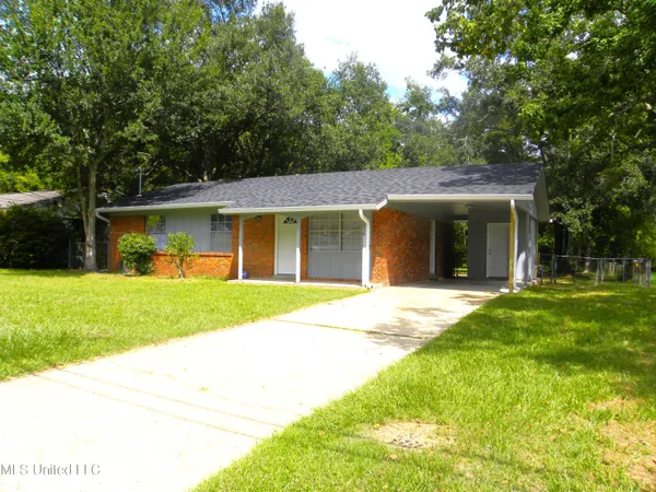 $1,400 | 7216 Hampton Drive, Biloxi, MS 39532