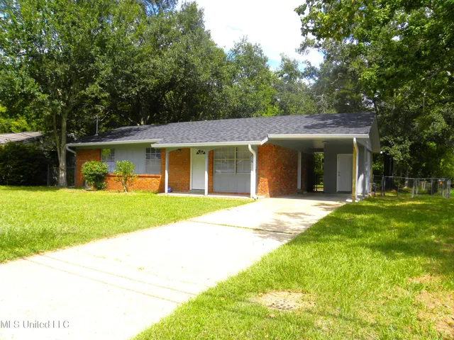$1,600 | 7216 Hampton Drive, Biloxi, MS 39532