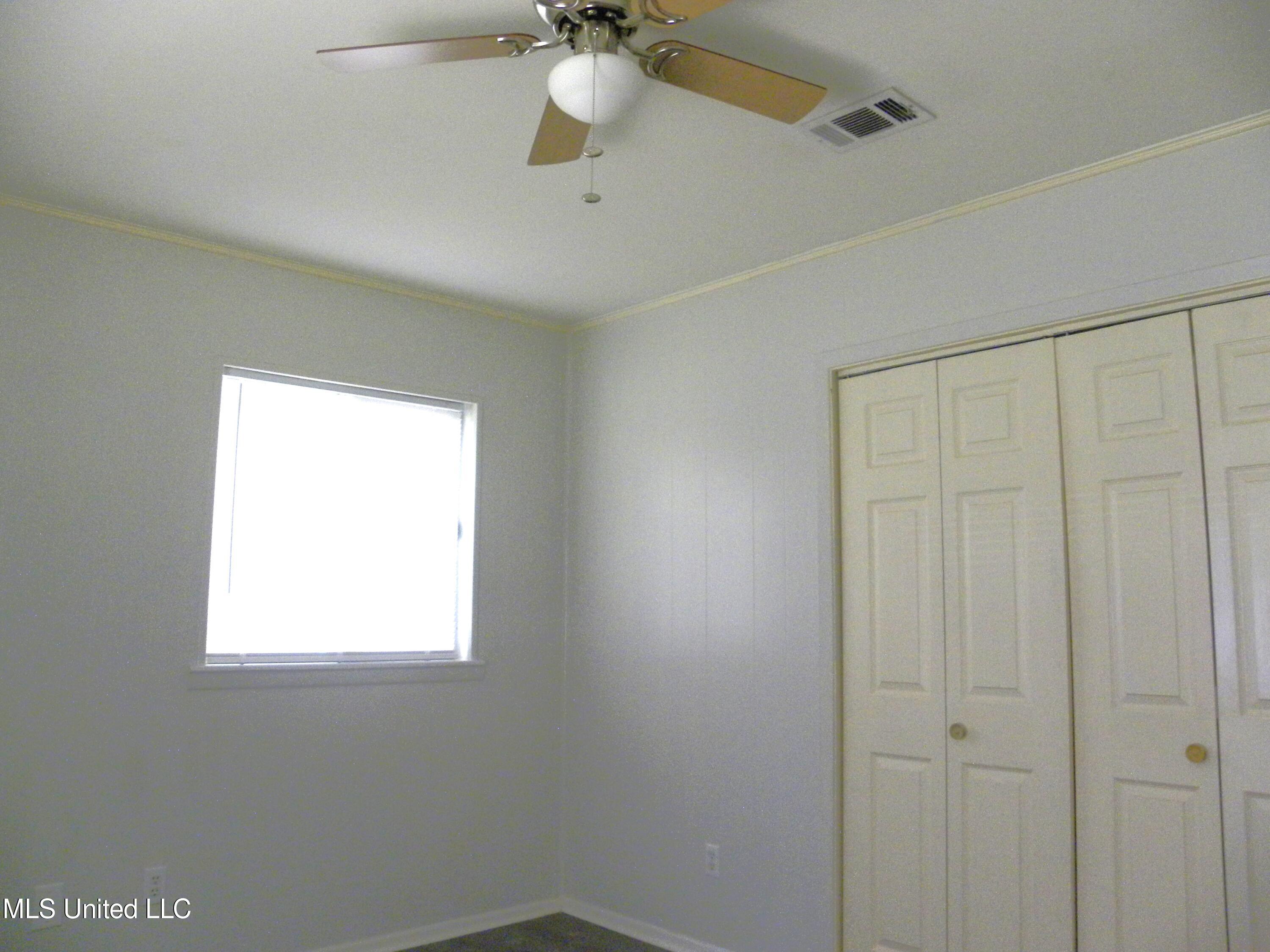 7216 Hampton Drive Biloxi, MS 39532 - Photo 26 of 43 DSCN9395
