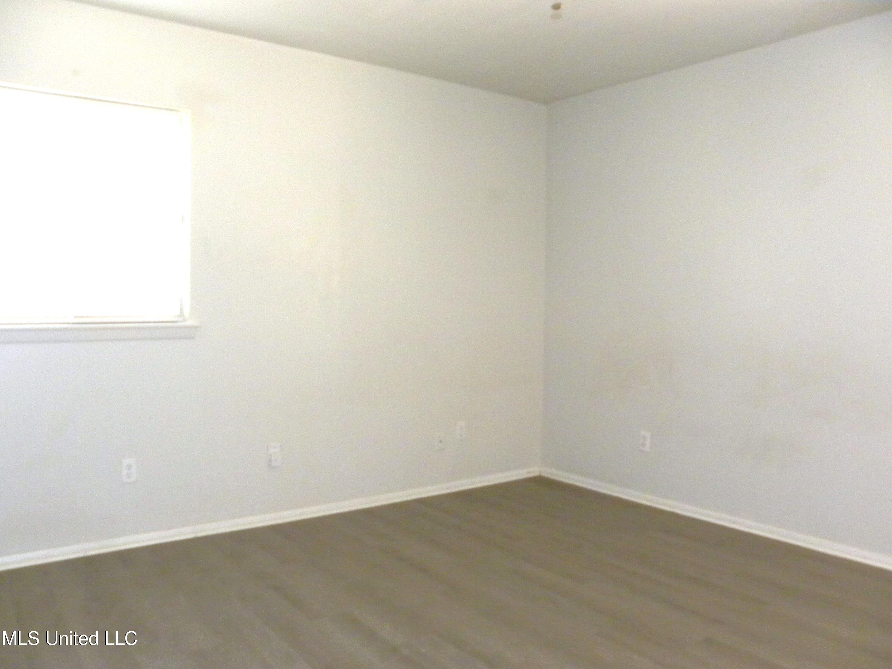 7216 Hampton Drive Biloxi, MS 39532 - Photo 28 of 43 DSCN9397