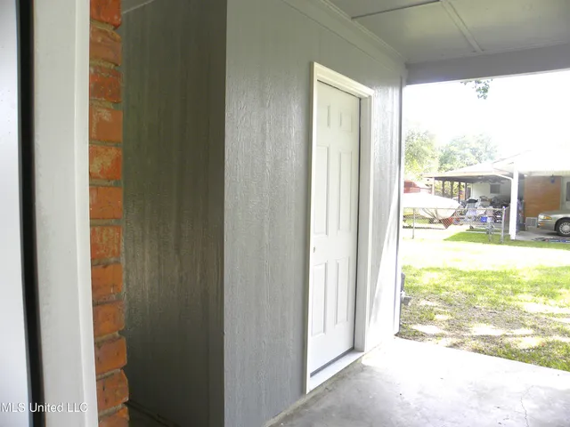 $1,600 | 7216 Hampton Drive, Biloxi, MS 39532