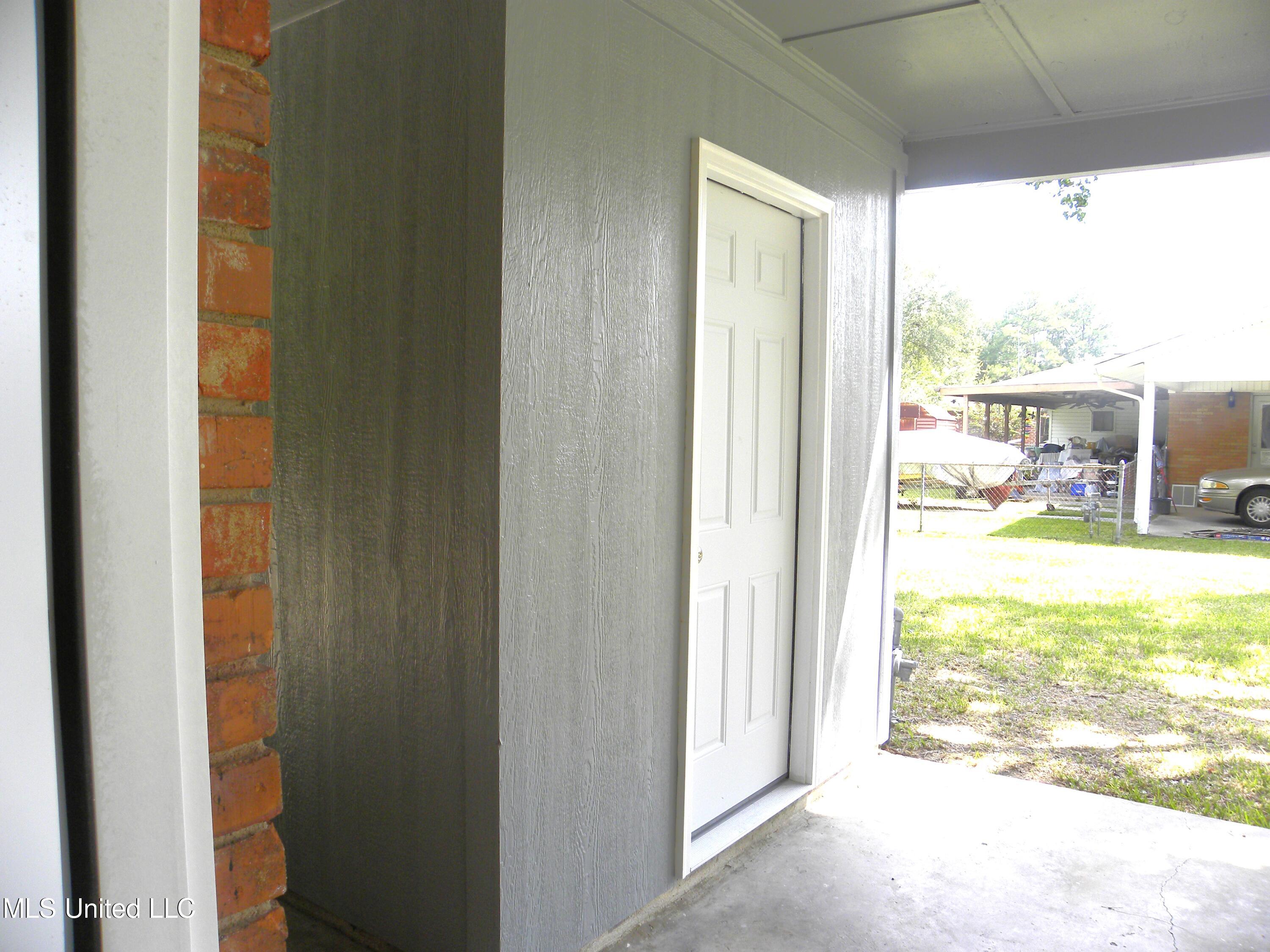 7216 Hampton Drive Biloxi, MS 39532 - Photo 32 of 43 DSCN9402