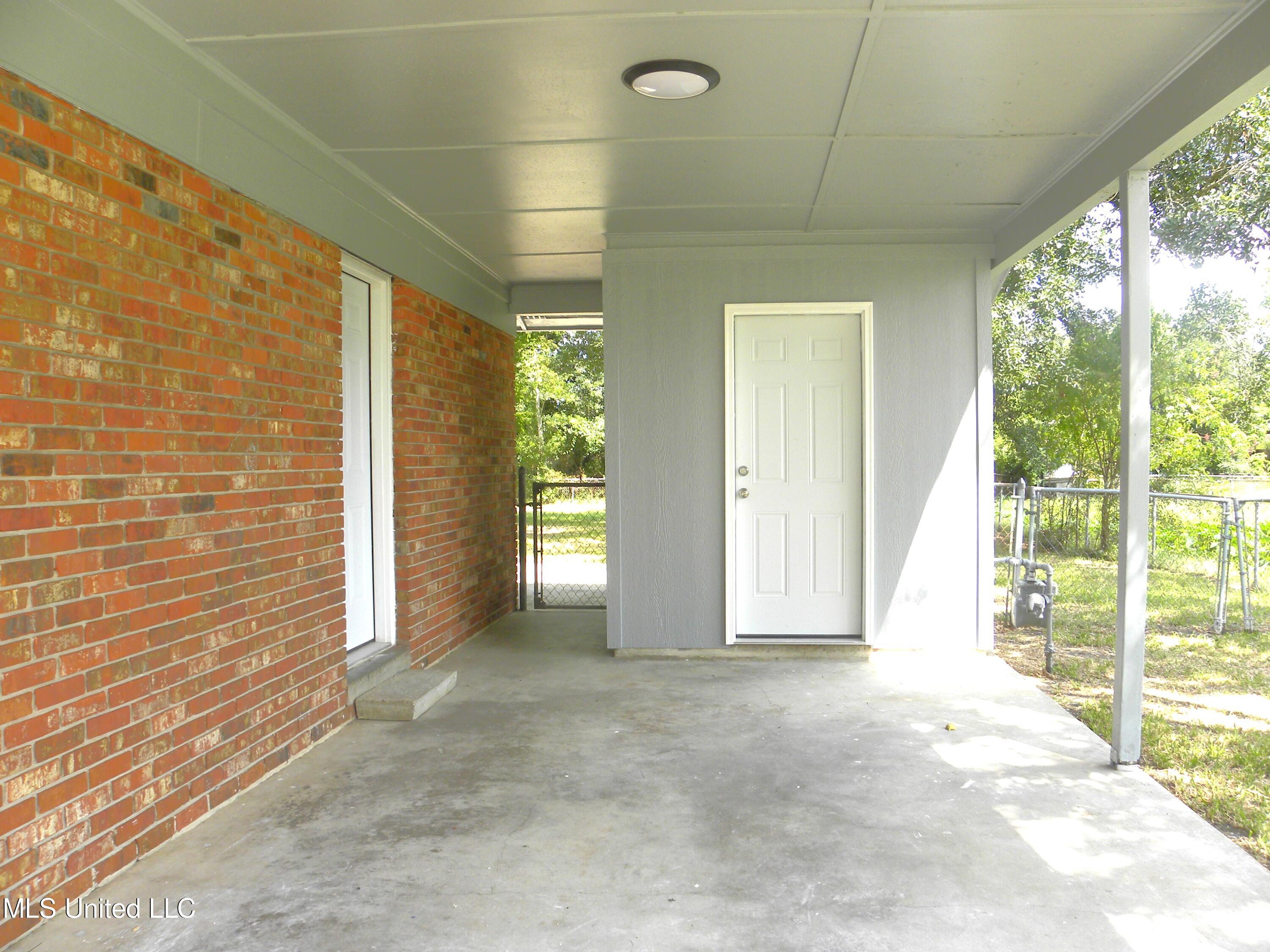 7216 Hampton Drive Biloxi, MS 39532 - Photo 33 of 43 DSCN9403