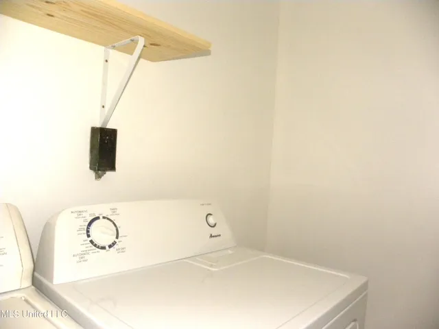 $1,600 | 7216 Hampton Drive, Biloxi, MS 39532