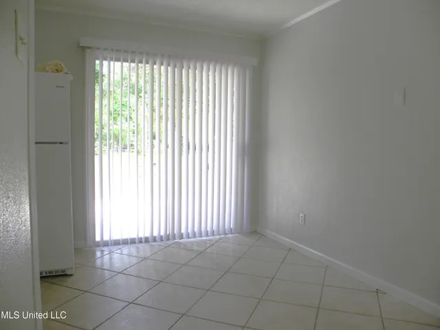 $1,600 | 7216 Hampton Drive, Biloxi, MS 39532