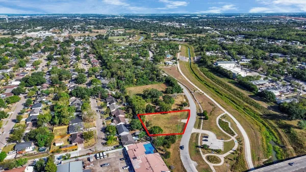 $400,000 | 5441 Simsbrook Drive, Houston, TX 77045