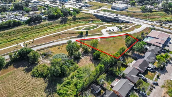 $400,000 | 5441 Simsbrook Drive, Houston, TX 77045