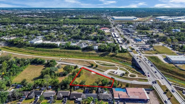 $400,000 | 5441 Simsbrook Drive, Houston, TX 77045