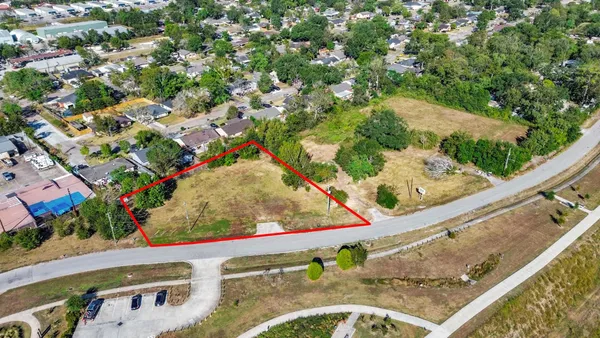 $400,000 | 5441 Simsbrook Drive, Houston, TX 77045