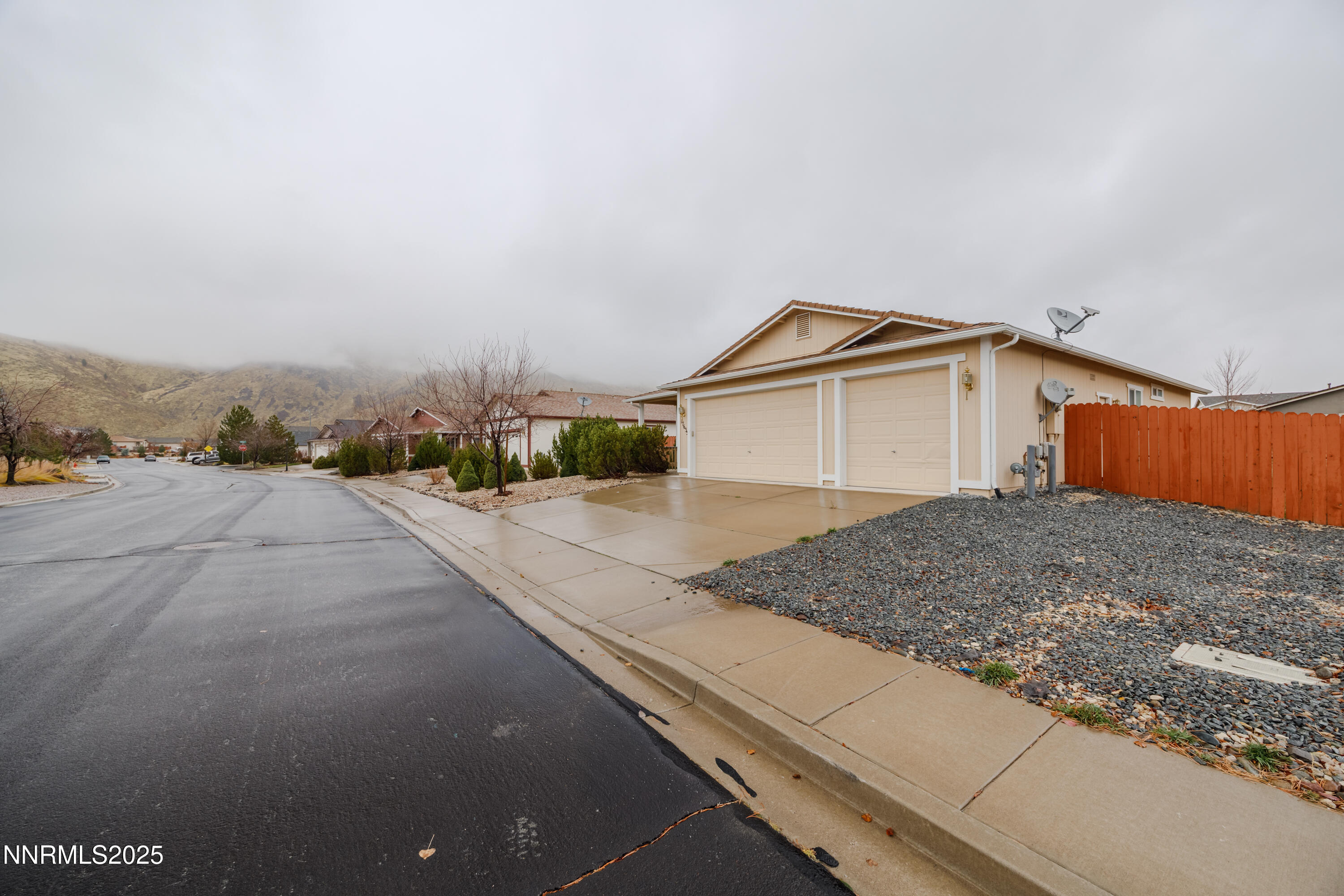 17635 Lake Powell Drive Reno, NV 89508 - Photo 7 of 23 a view of a house with a outdoor space