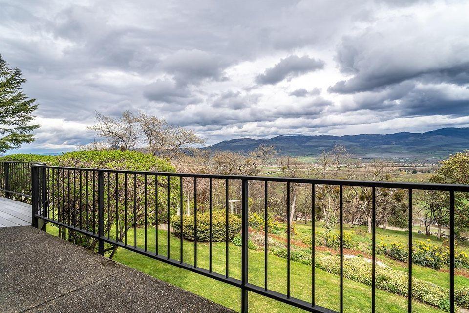 6344 Adams Road Talent, OR 97540 - Photo 21 of 29 21