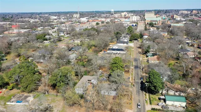 $400,000 | 443 South Main Street, Longview, TX 75601