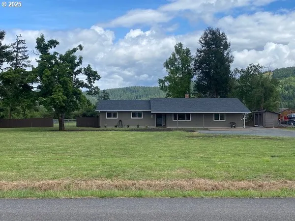 $579,900 | 82277 Davisson Road, Creswell, OR 97426