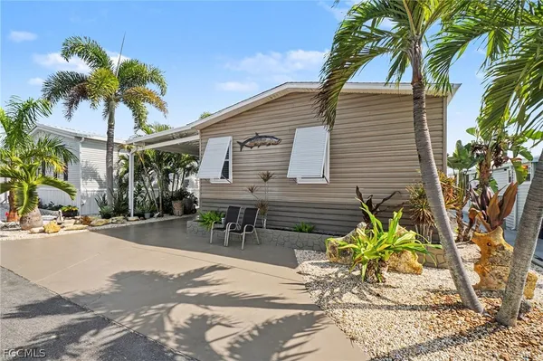 $389,900 | 3094 Harpoon Lane, St. James City, FL 33956