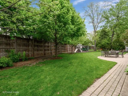 $825,000 | 2238 Silverpine Drive, Glenview, IL 60025