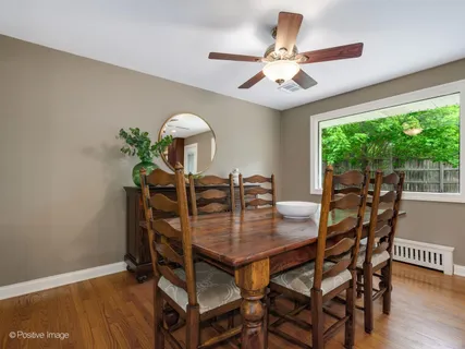 $825,000 | 2238 Silverpine Drive, Glenview, IL 60025