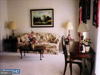 410 Augusta Drive East Sinking Spring, PA 19608 - Photo 4 of 6
