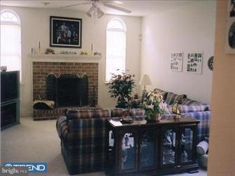 410 Augusta Drive East Sinking Spring, PA 19608 - Photo 5 of 6