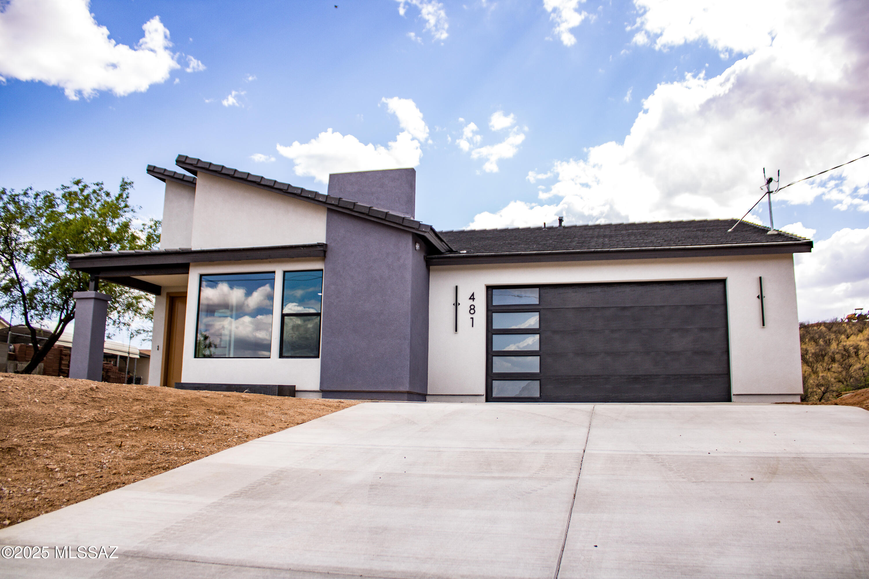 481 Calle Cipres Rio Rico, AZ 85648 - Photo 3 of 12 Gallery Image 3