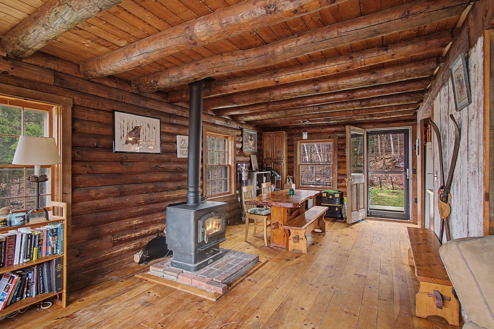 150 The Hill Road Fletcher, VT 05444 - Photo 4 of 34