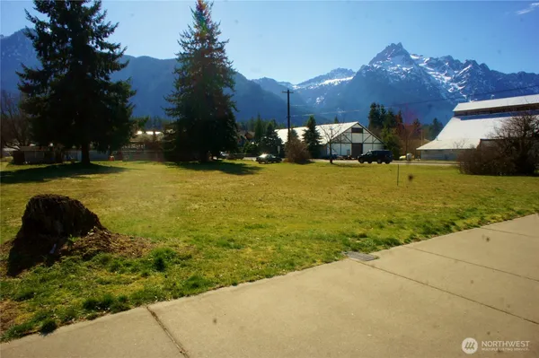 $225,000 | 1095 Darrington Street, Darrington, WA 98241
