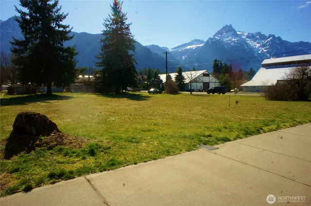 $225,000 | 1095 Darrington Street, Darrington, WA 98241