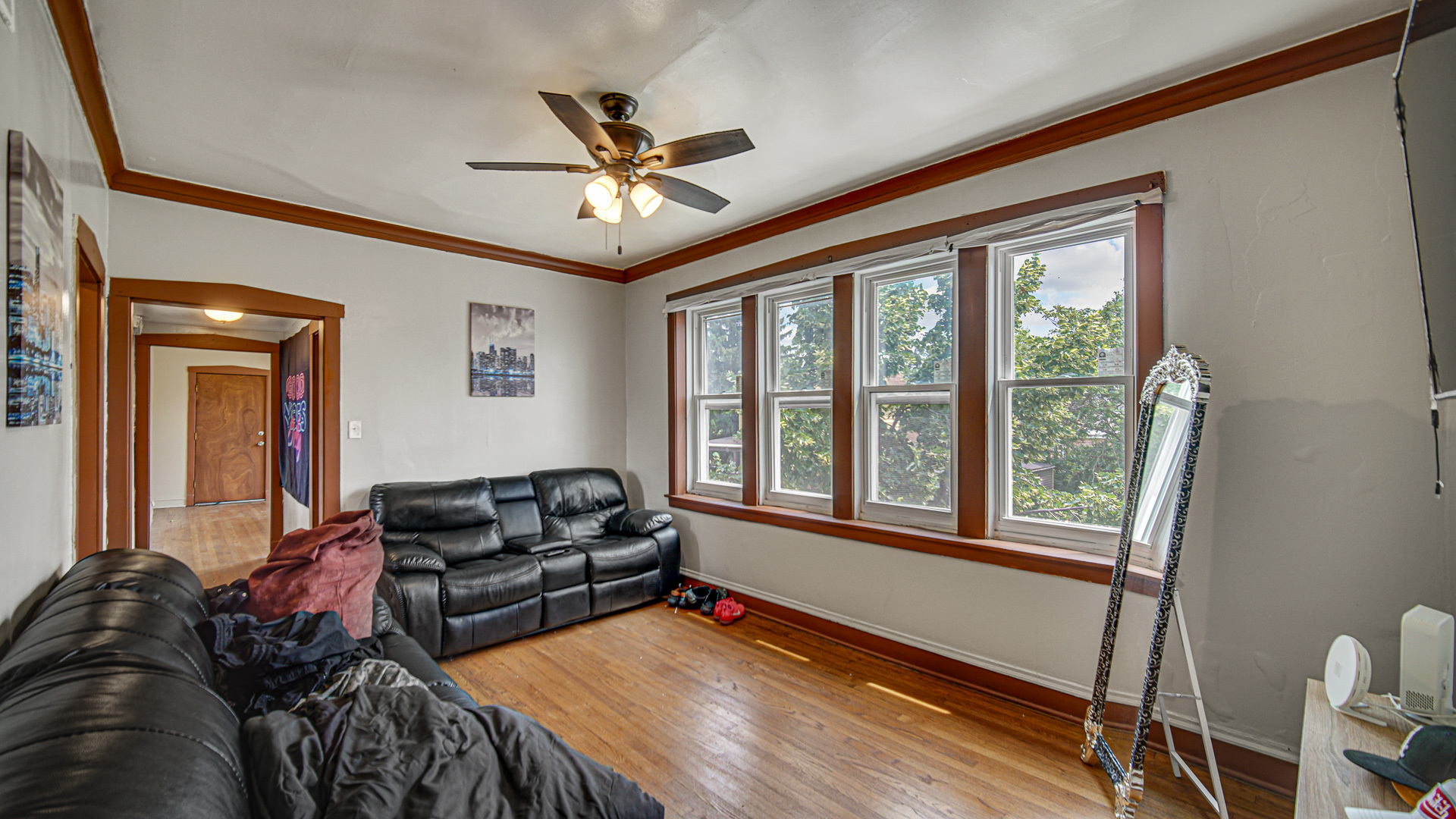 1634 West 68th Street Chicago, IL 60636 - Photo 3 of 34