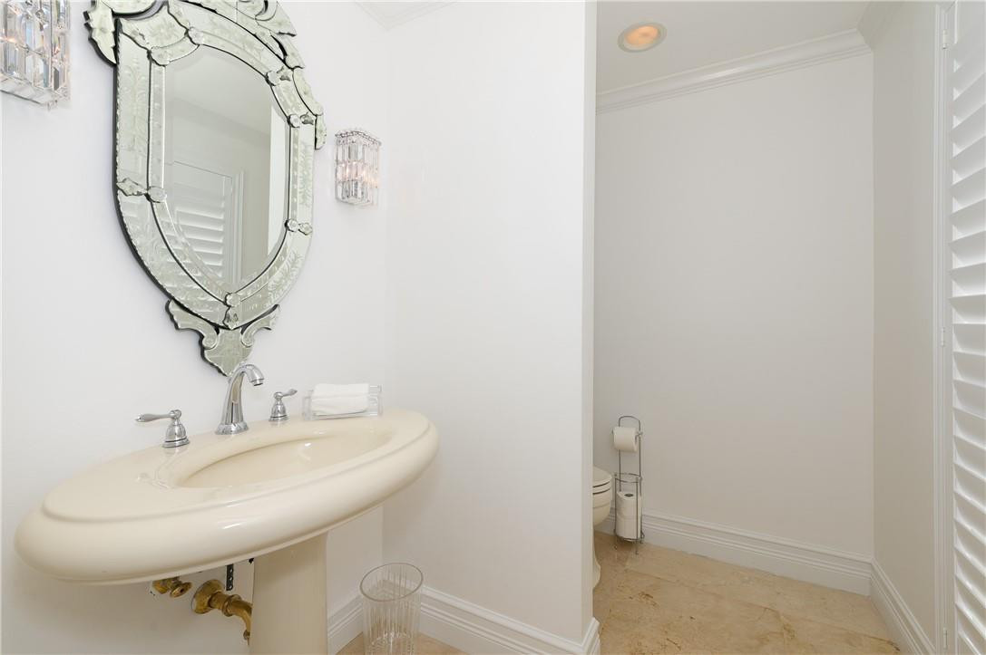 2 Compass Lane Fort Lauderdale, FL 33308 - Photo 10 of 43 Photo 10