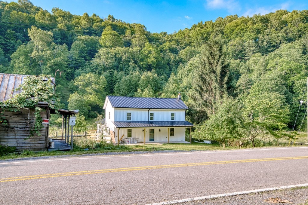 3958 Old Wilderness Road Ceres, VA 24318 - Photo 2 of 66 Gallery Image 2