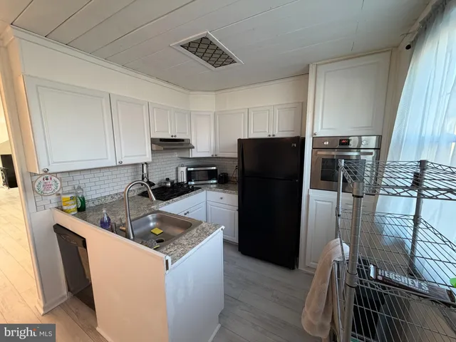 $349,900 | 10916 Modena Place, Philadelphia, PA 19154