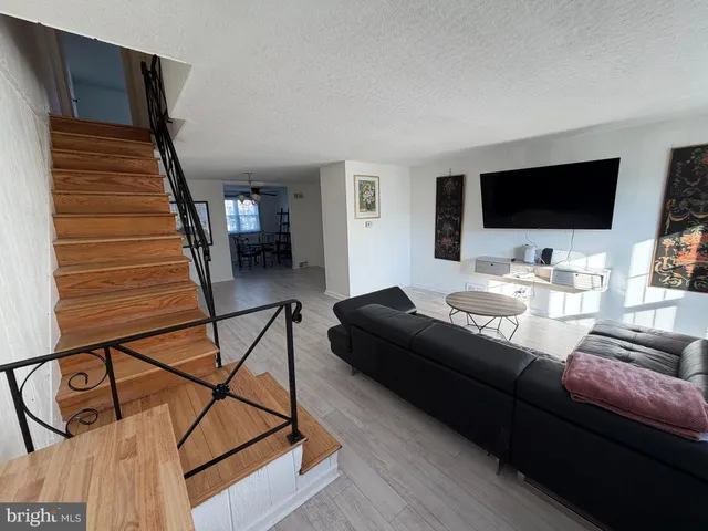 $349,900 | 10916 Modena Place, Philadelphia, PA 19154