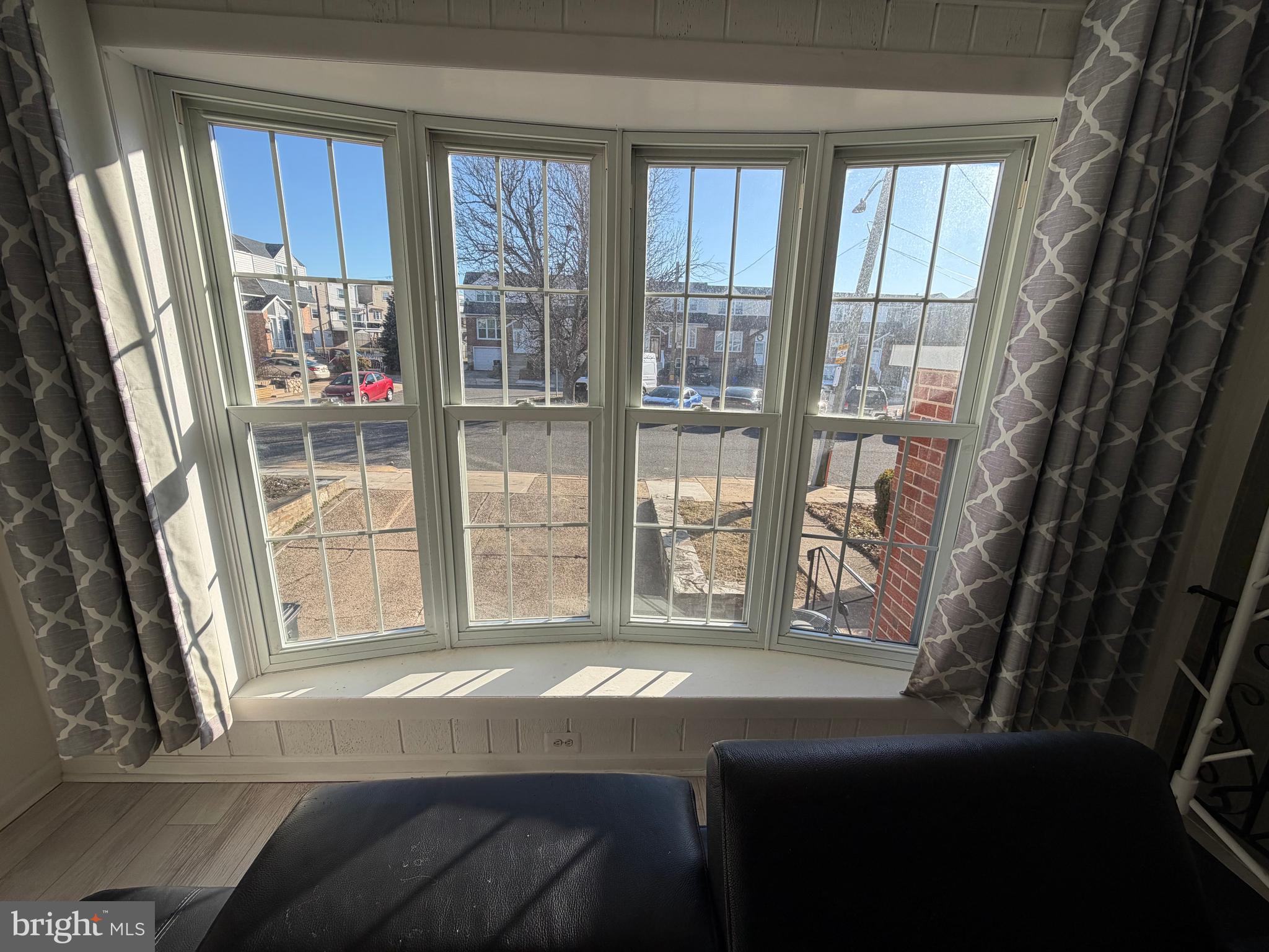 10916 Modena Place Philadelphia, PA 19154 - Photo 6 of 42 a view of front door